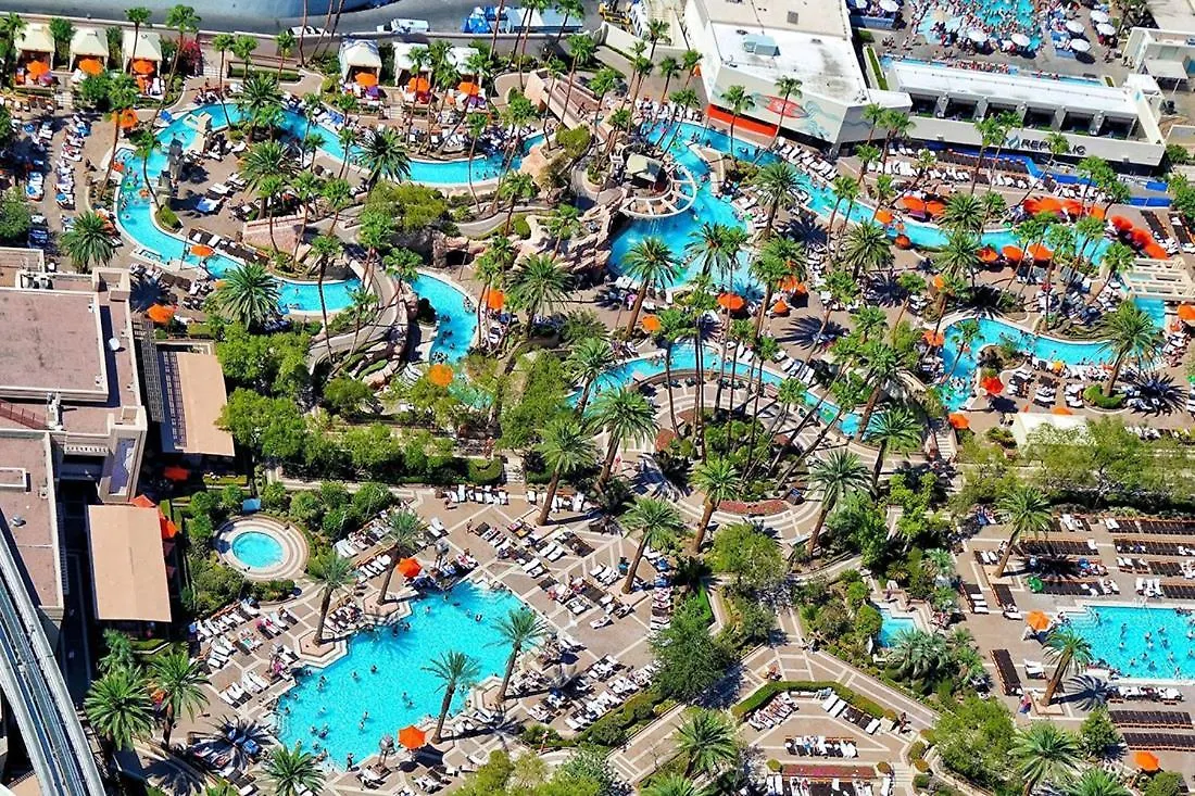 Hotel Lucky Gem Penthouse & Luxury Suites At Signature Resort, Balcony Strip View 3505 Las Vegas