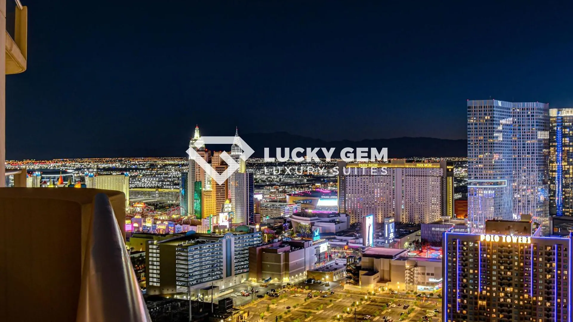 Lucky Gem Penthouse & Luxury Suites At Signature Resort, Balcony Strip View 3505 Las Vegas